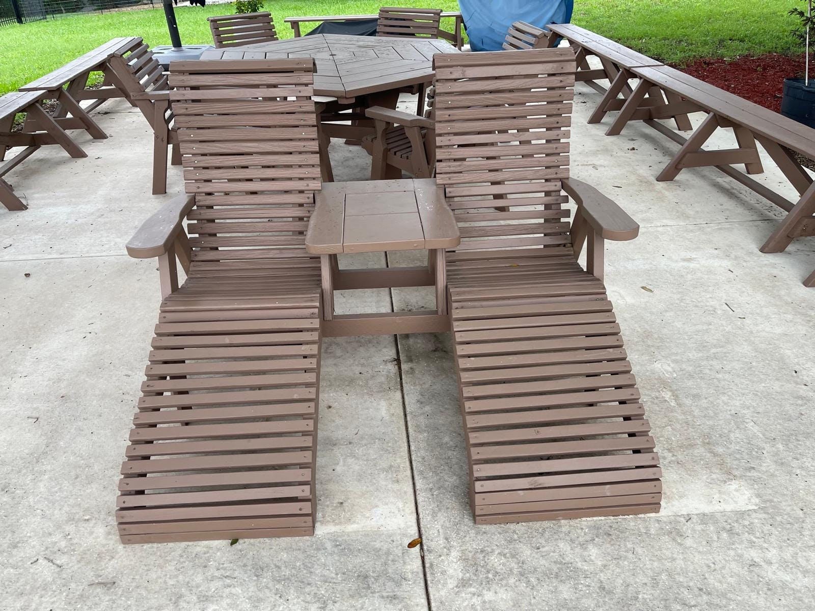 Family concrete Patio (3)