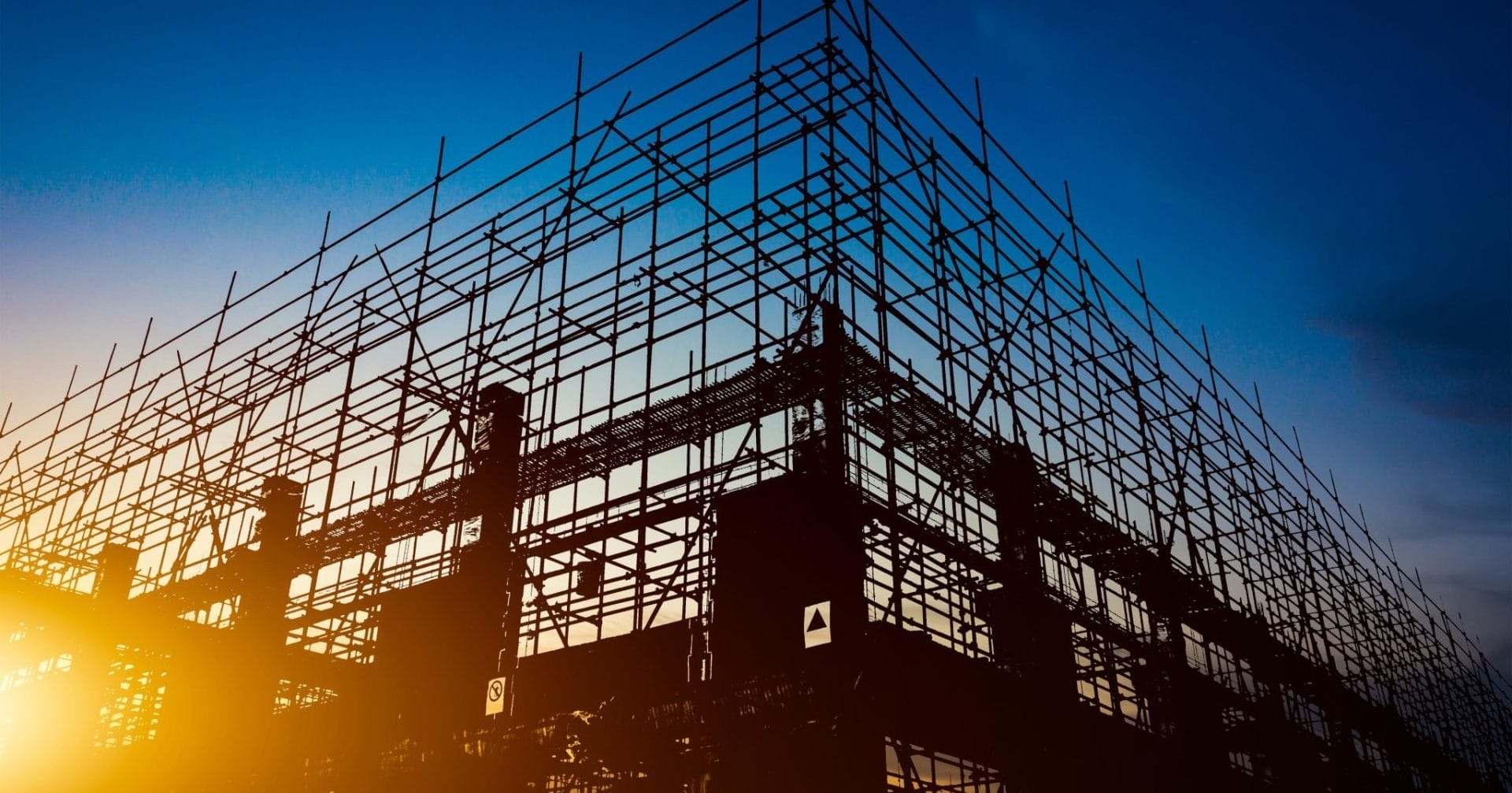 construction-site-silhouettes-2048x1366